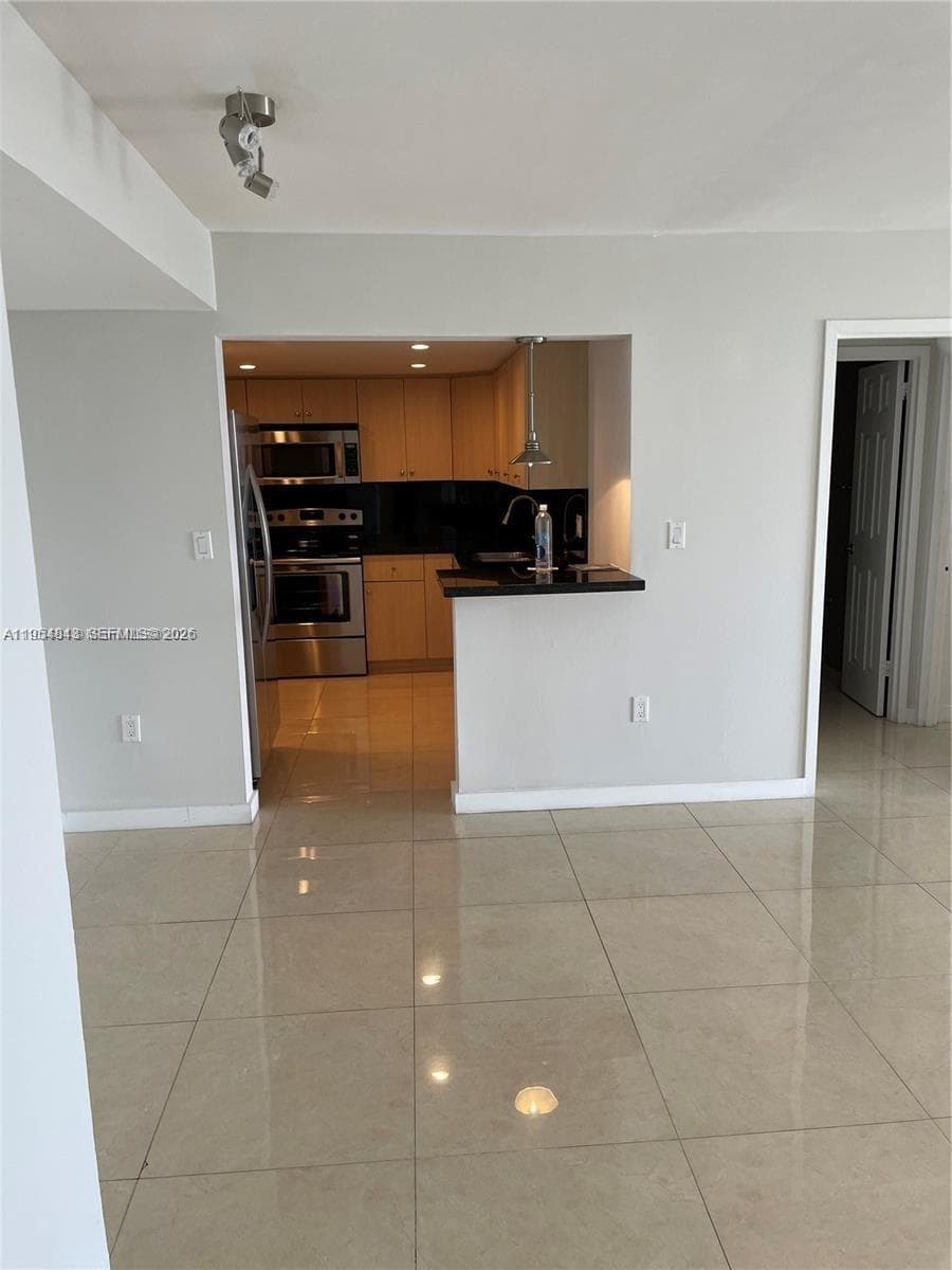 13155 Ixora Ct 901 photo 2