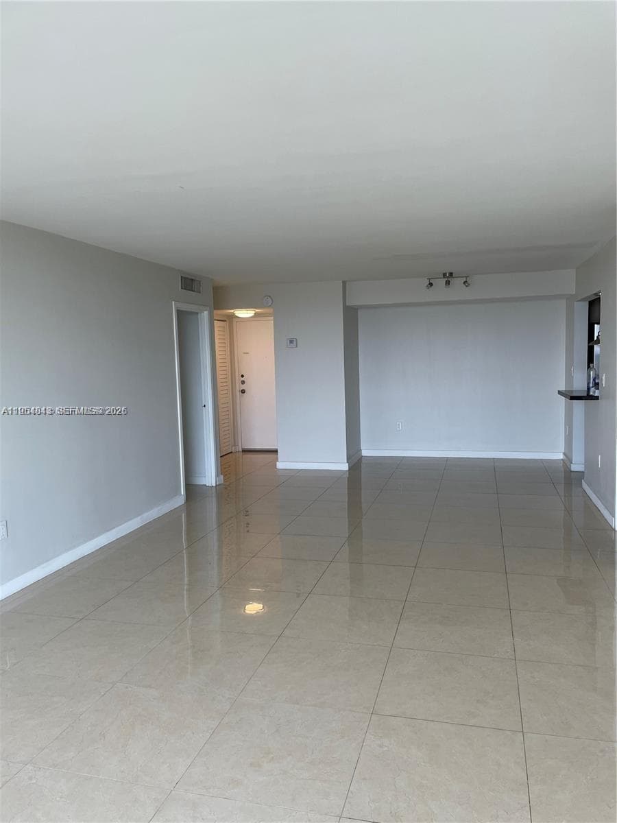 13155 Ixora Ct 901 photo 16
