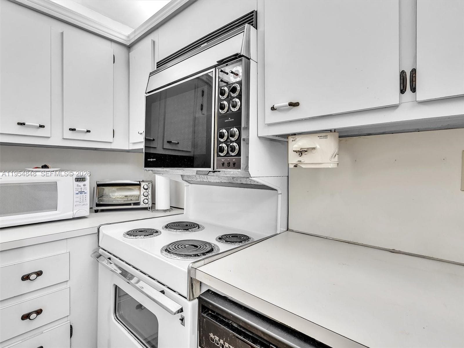 3731 N Country Club Dr 1223 photo 14
