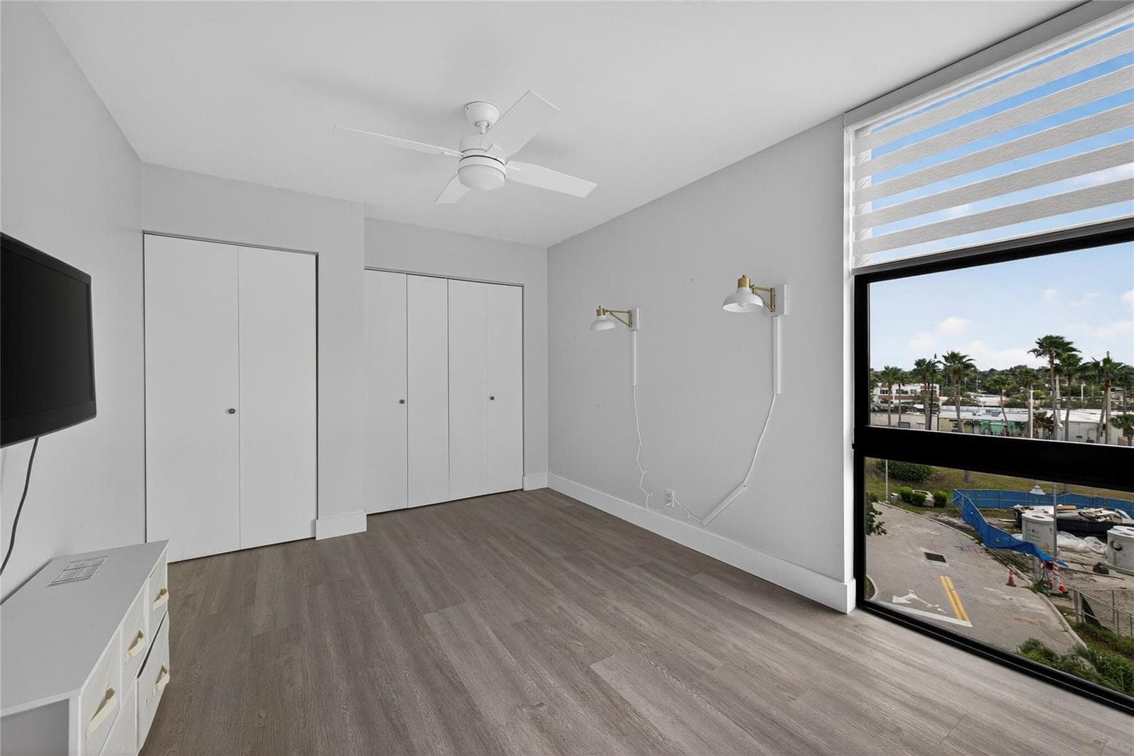 1629 Riverview Road 521 photo 9