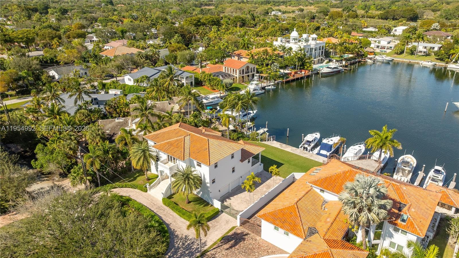 6275 Dolphin Dr photo 15