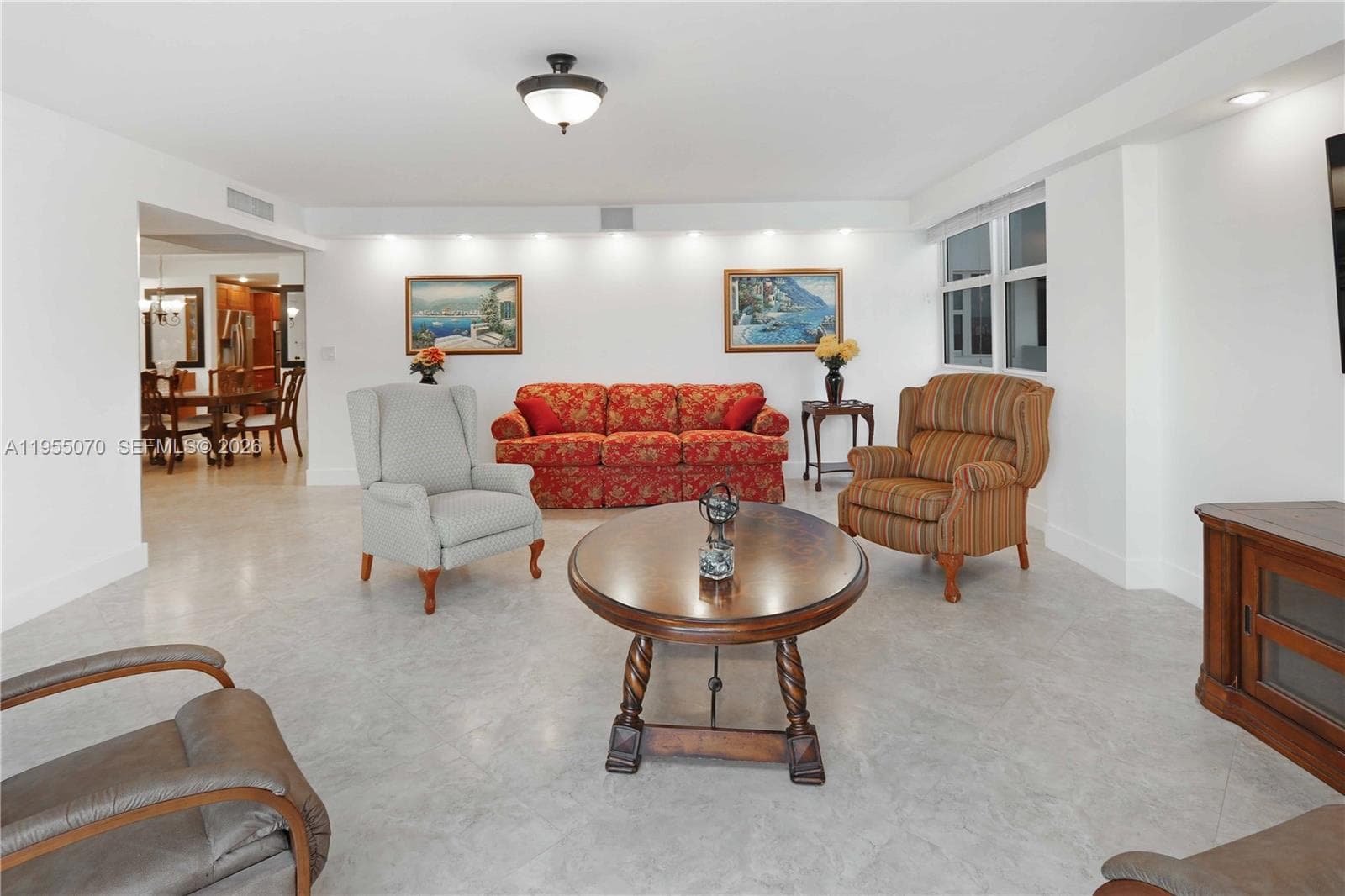 2030 S Ocean Dr 727 photo 8