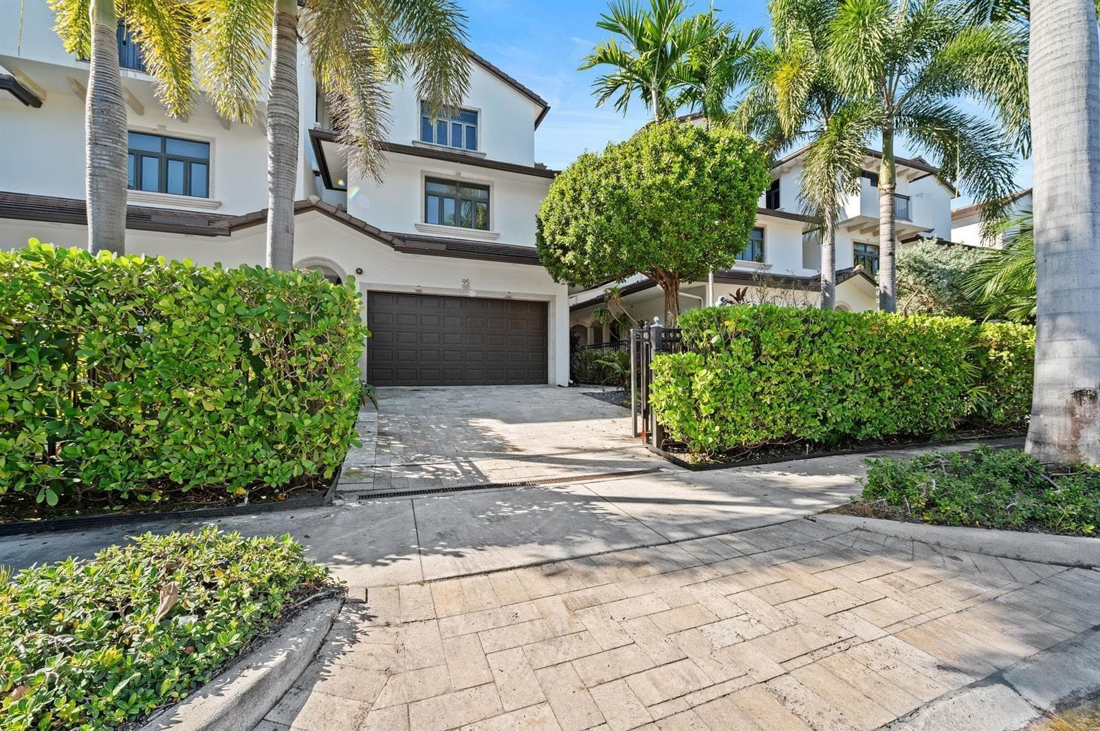 95 Isle Of Venice Drive photo 3