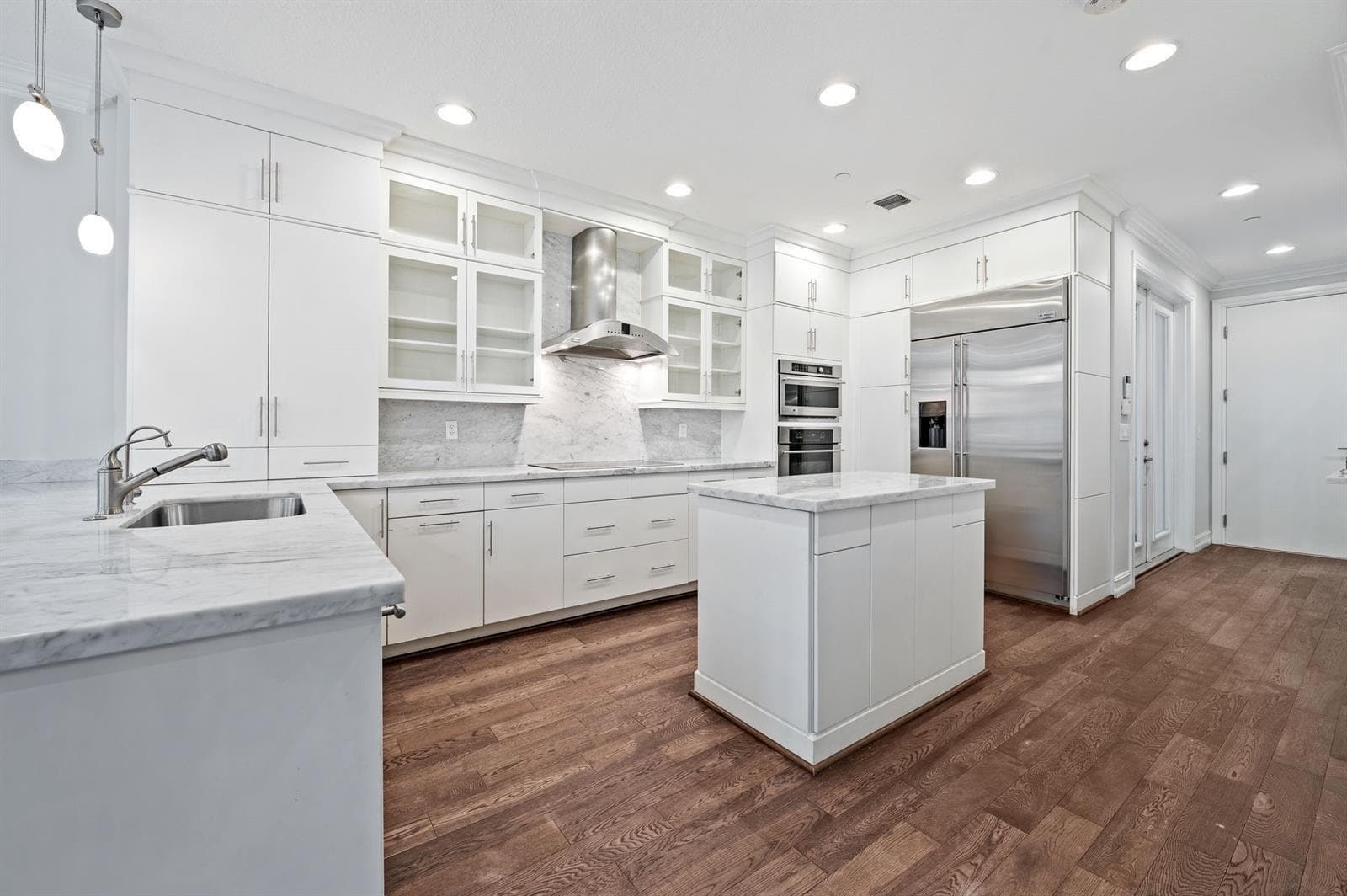 95 Isle Of Venice Drive photo 5