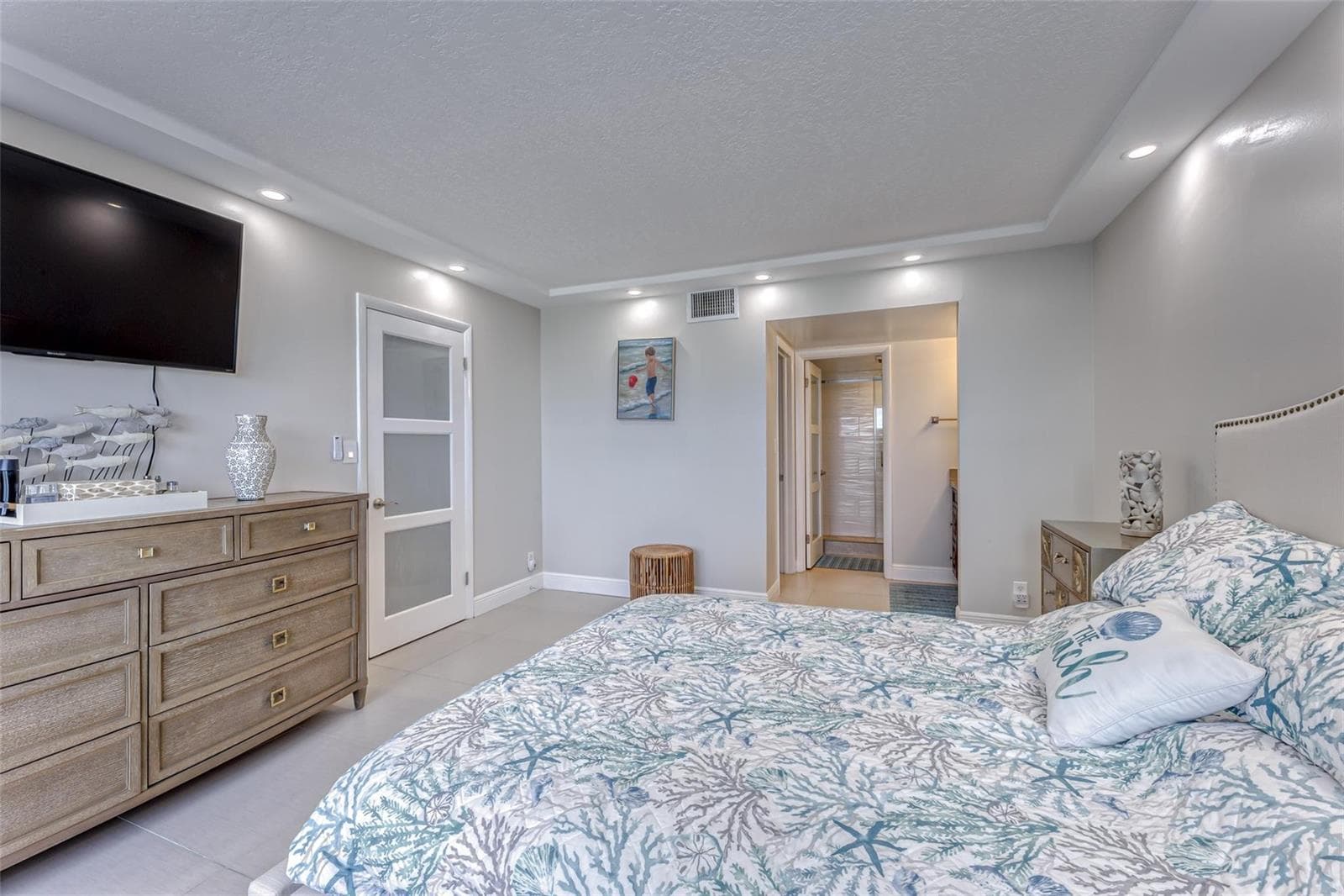 3900 Galt Ocean Drive 712 photo 6