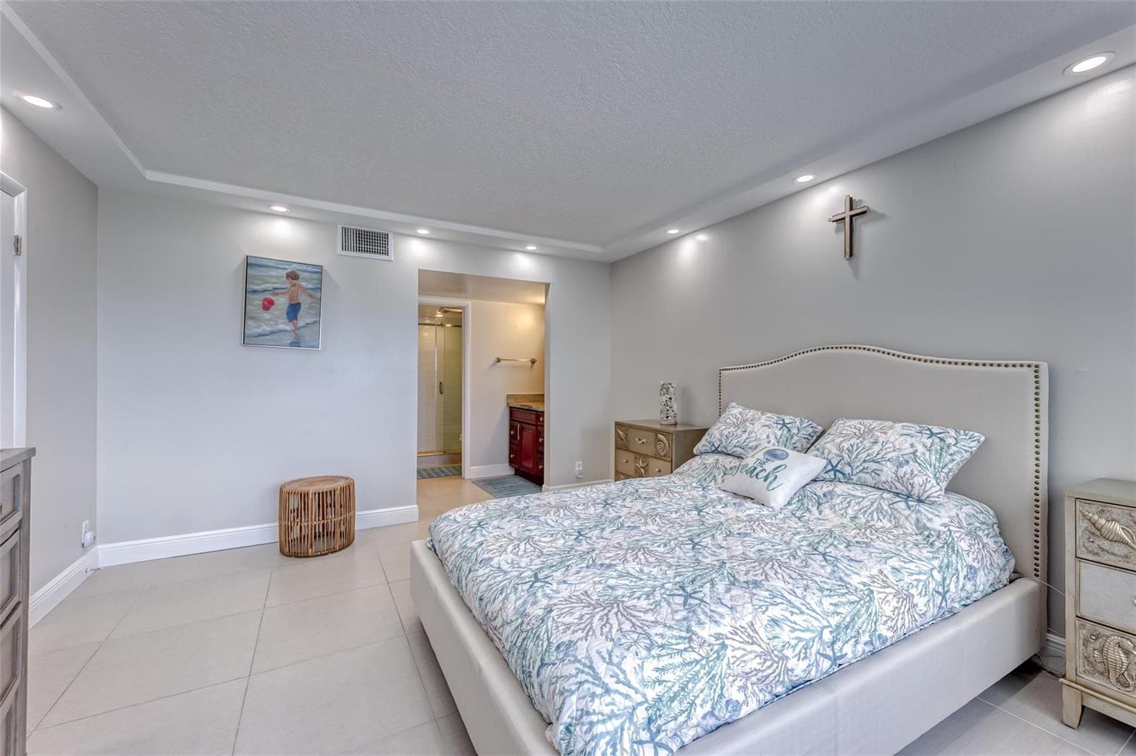 3900 Galt Ocean Drive 712 photo 5