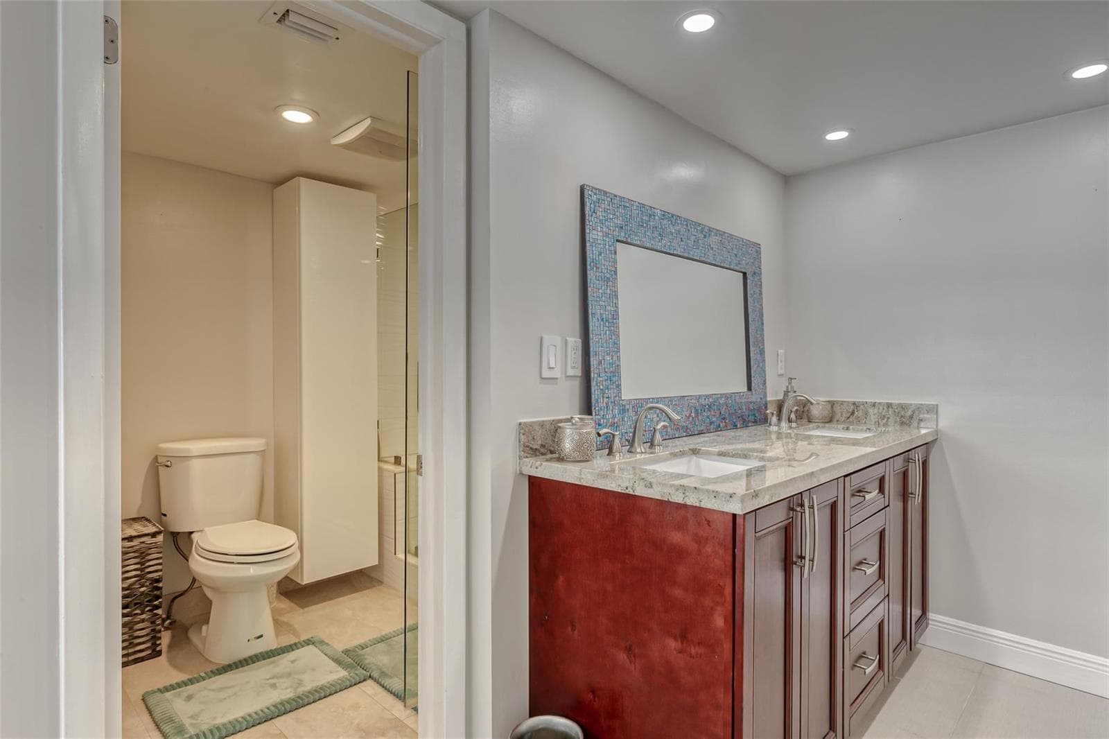 3900 Galt Ocean Drive 712 photo 18