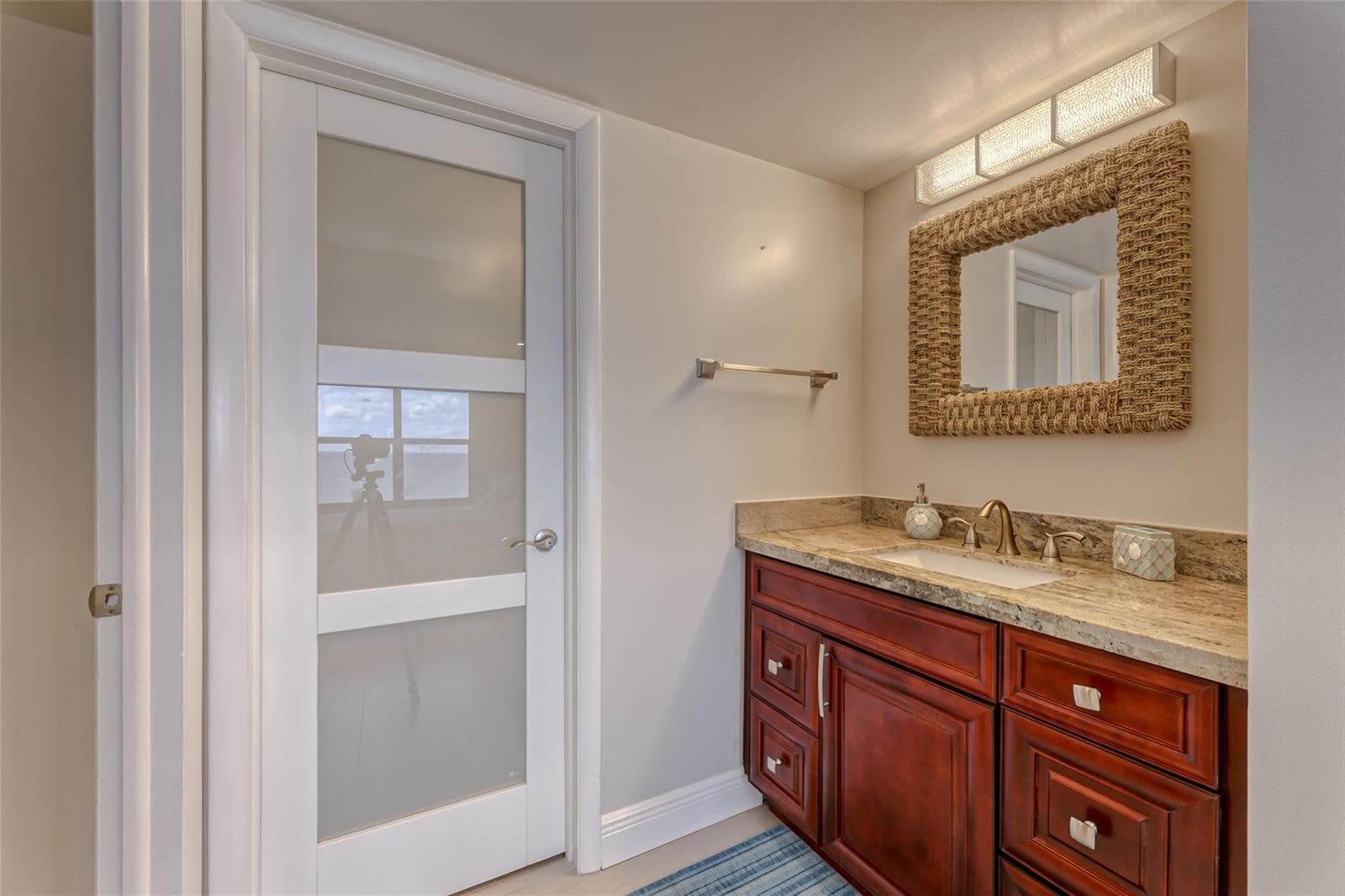 3900 Galt Ocean Drive 712 photo 11