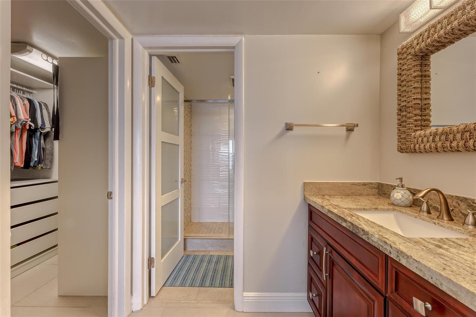 3900 Galt Ocean Drive 712 photo 8