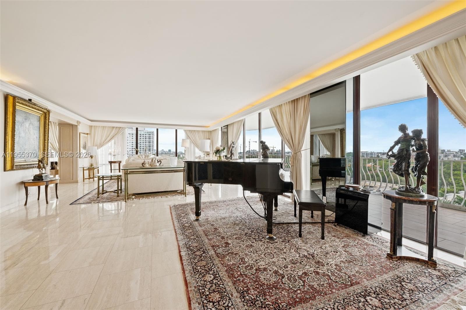 10155 Collins Ave 909 photo 9