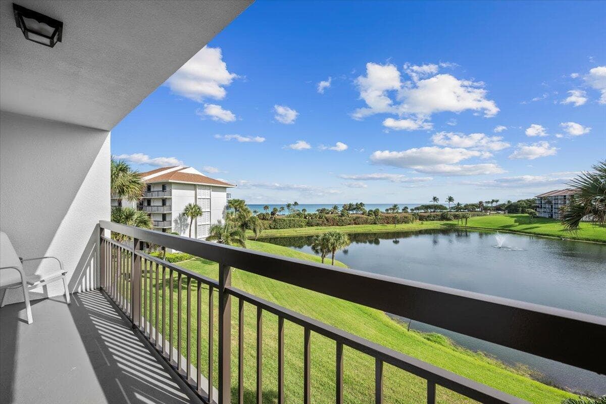 201 S Seas Drive 404 photo 16