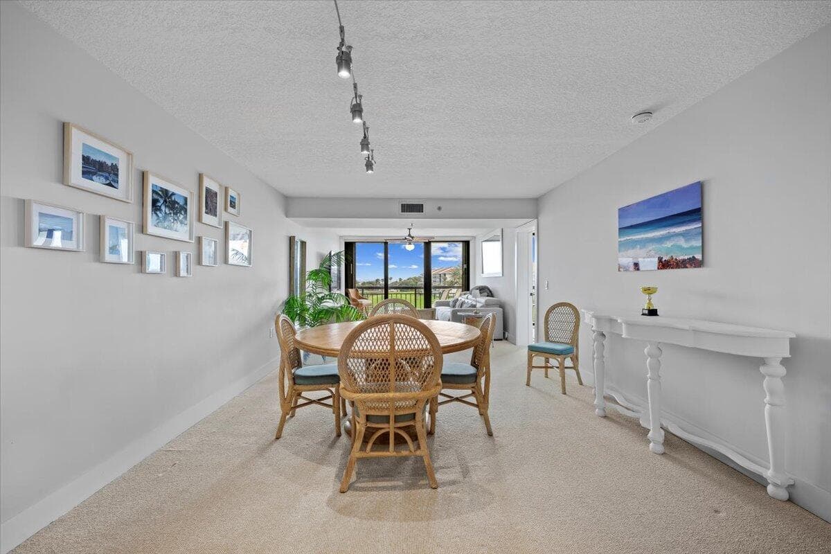 201 S Seas Drive 404 photo 10