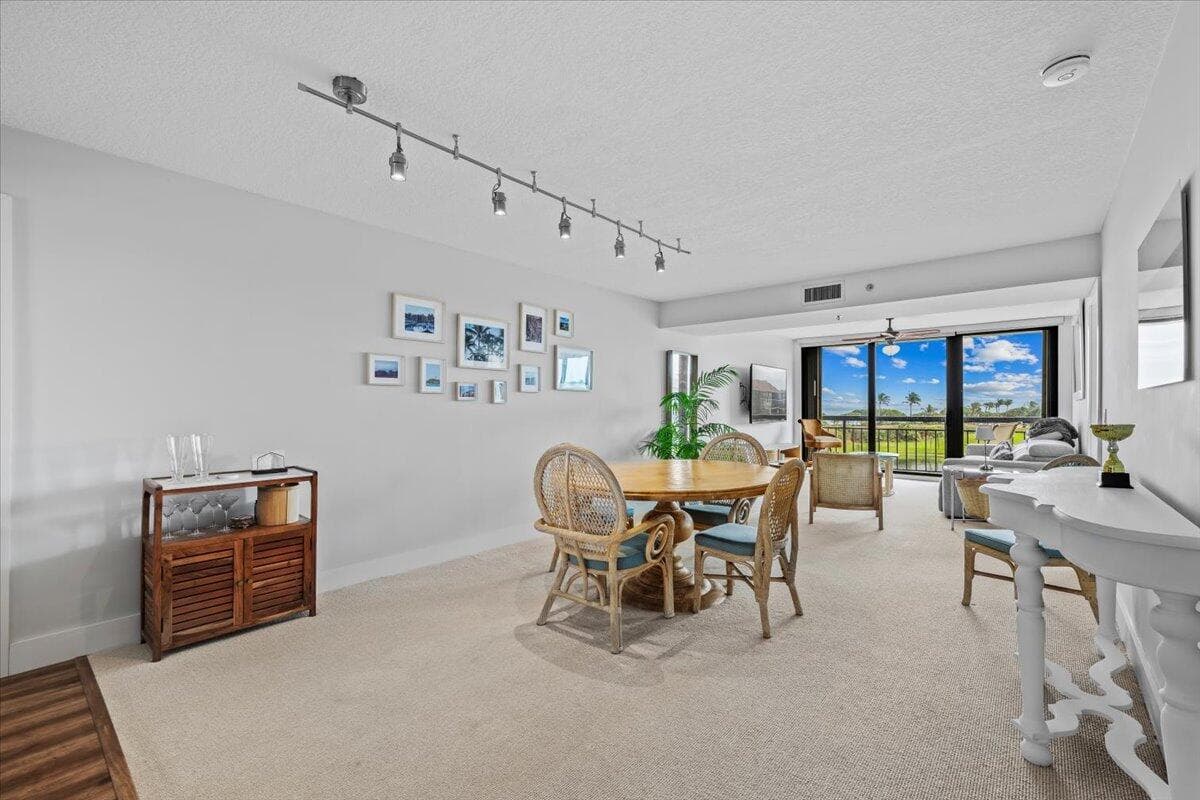 201 S Seas Drive 404 photo 15