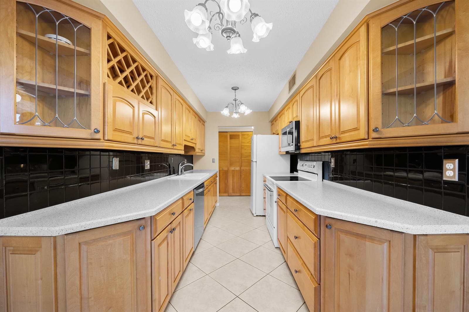 800 Jeffery Street 103 photo 1