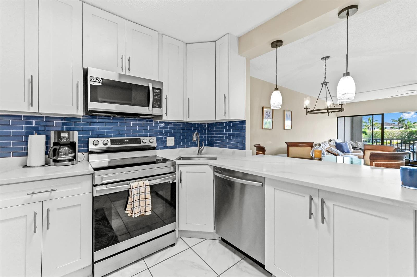 390 N Federal Highway 202 photo 6
