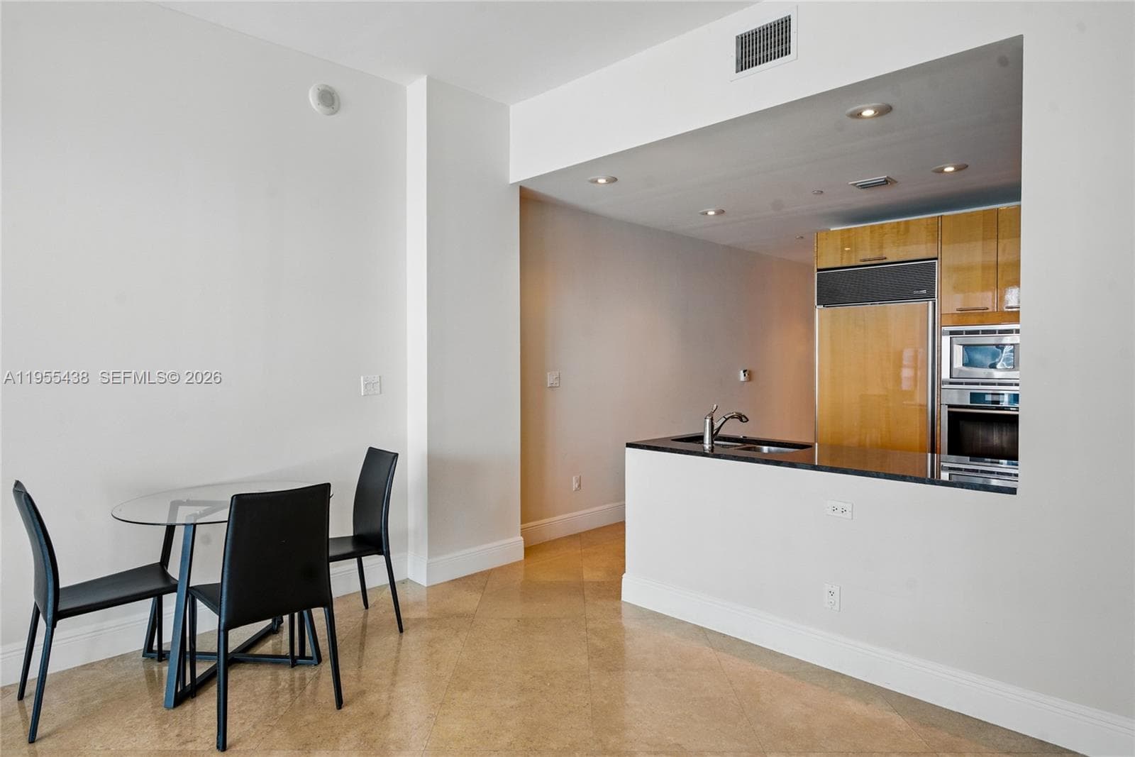 6799 Collins Ave 401 photo 16