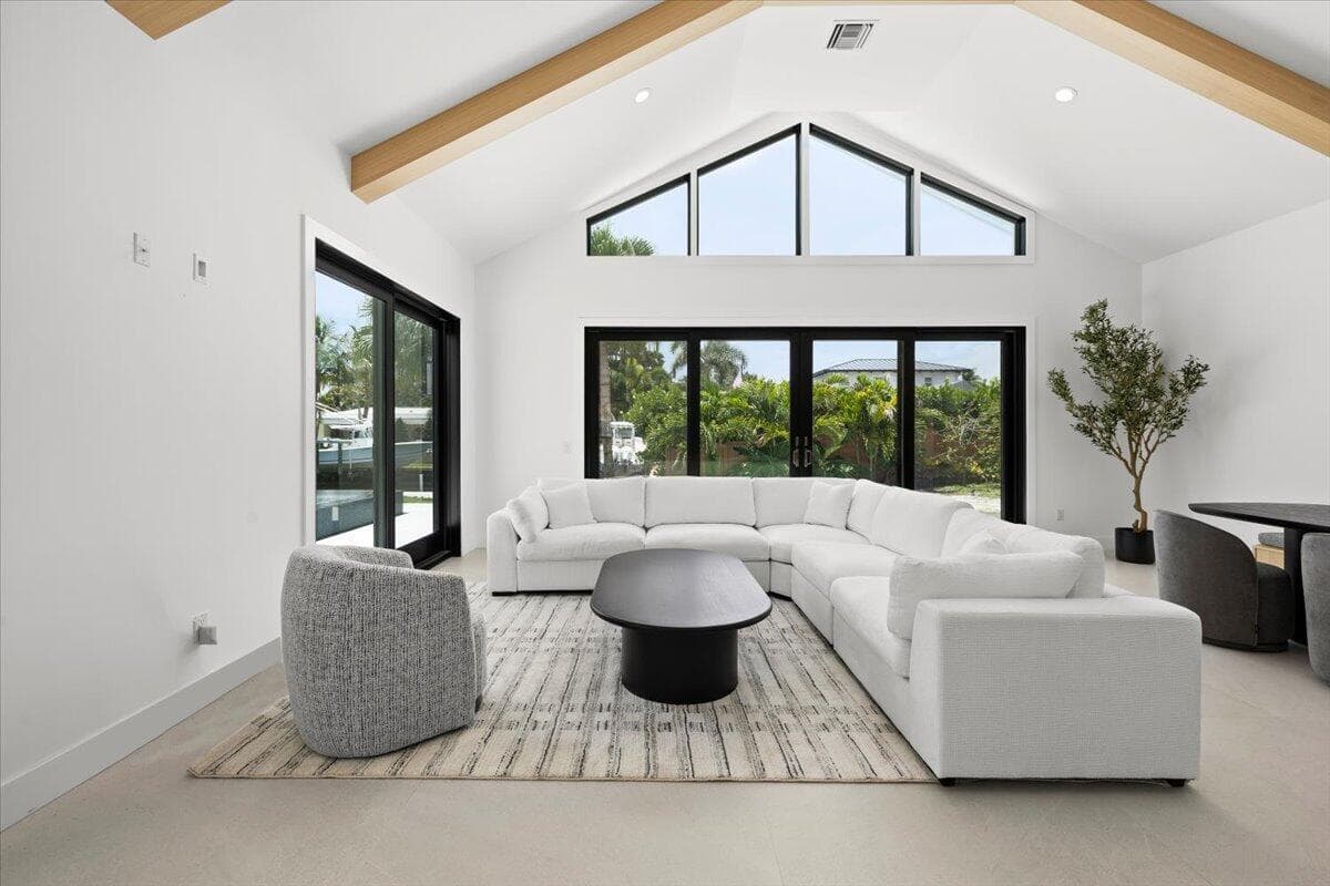 8 Leeward Circle photo 8