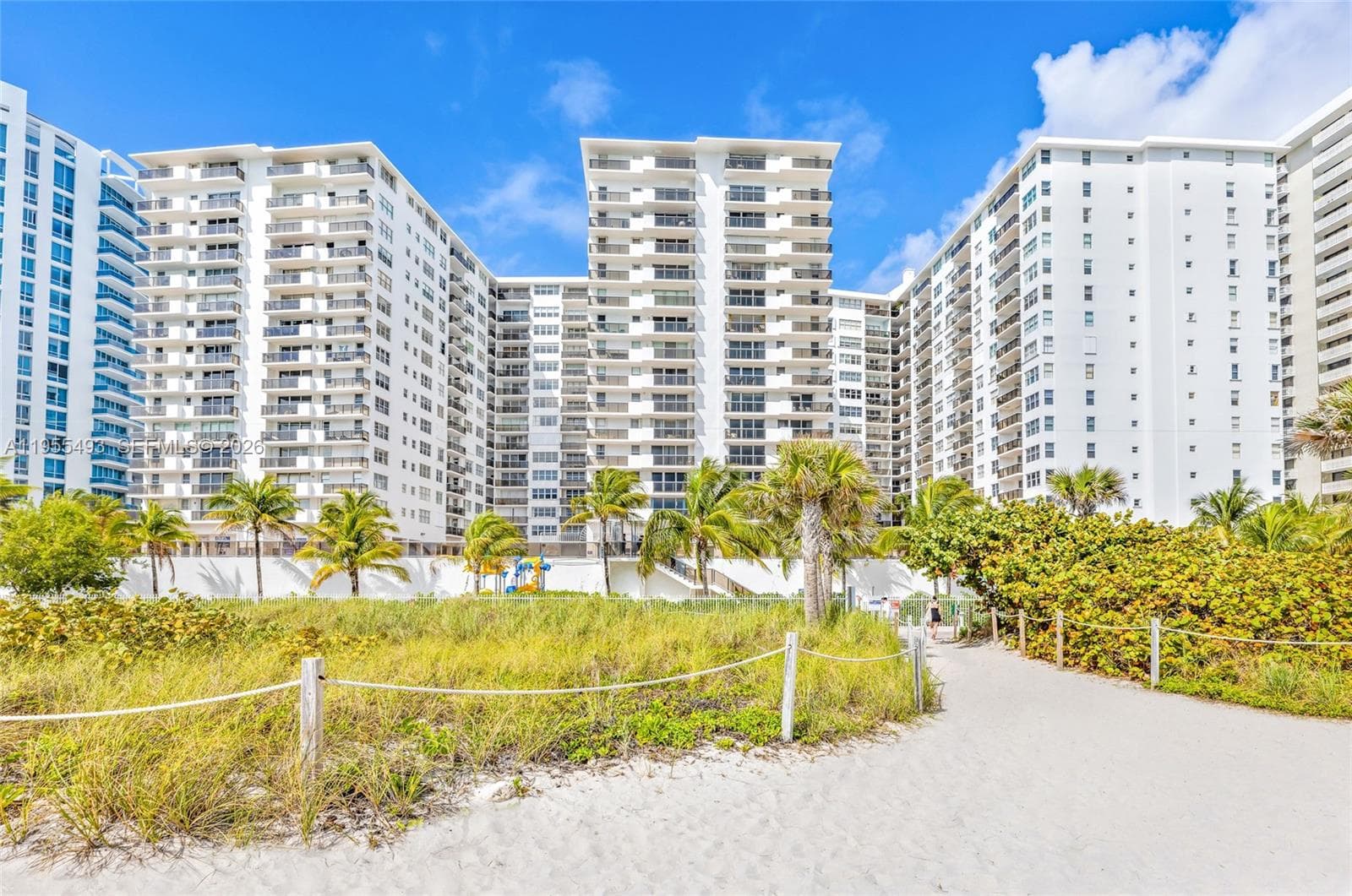 6039 Collins Ave 1206 photo 21
