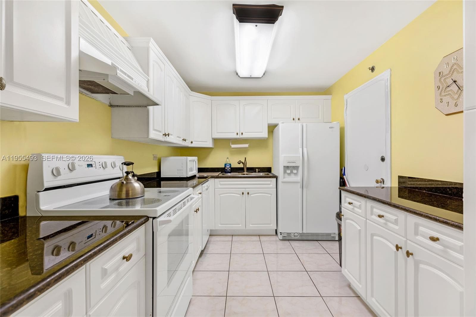 6039 Collins Ave 1206 photo 5