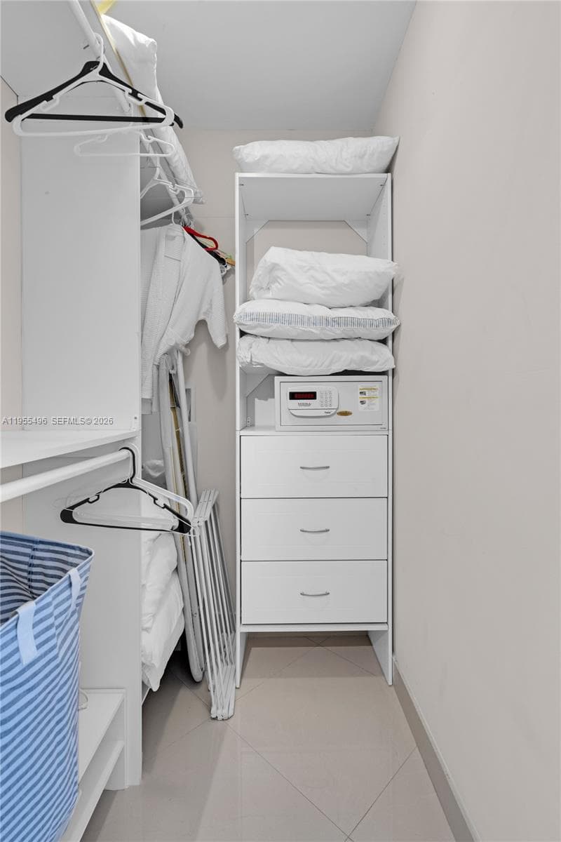 2301 Collins Ave 1006 photo 22