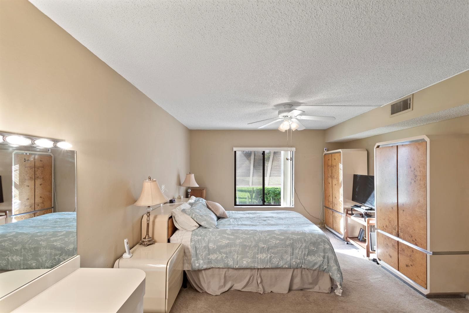 10155 Mangrove Drive 105 photo 16