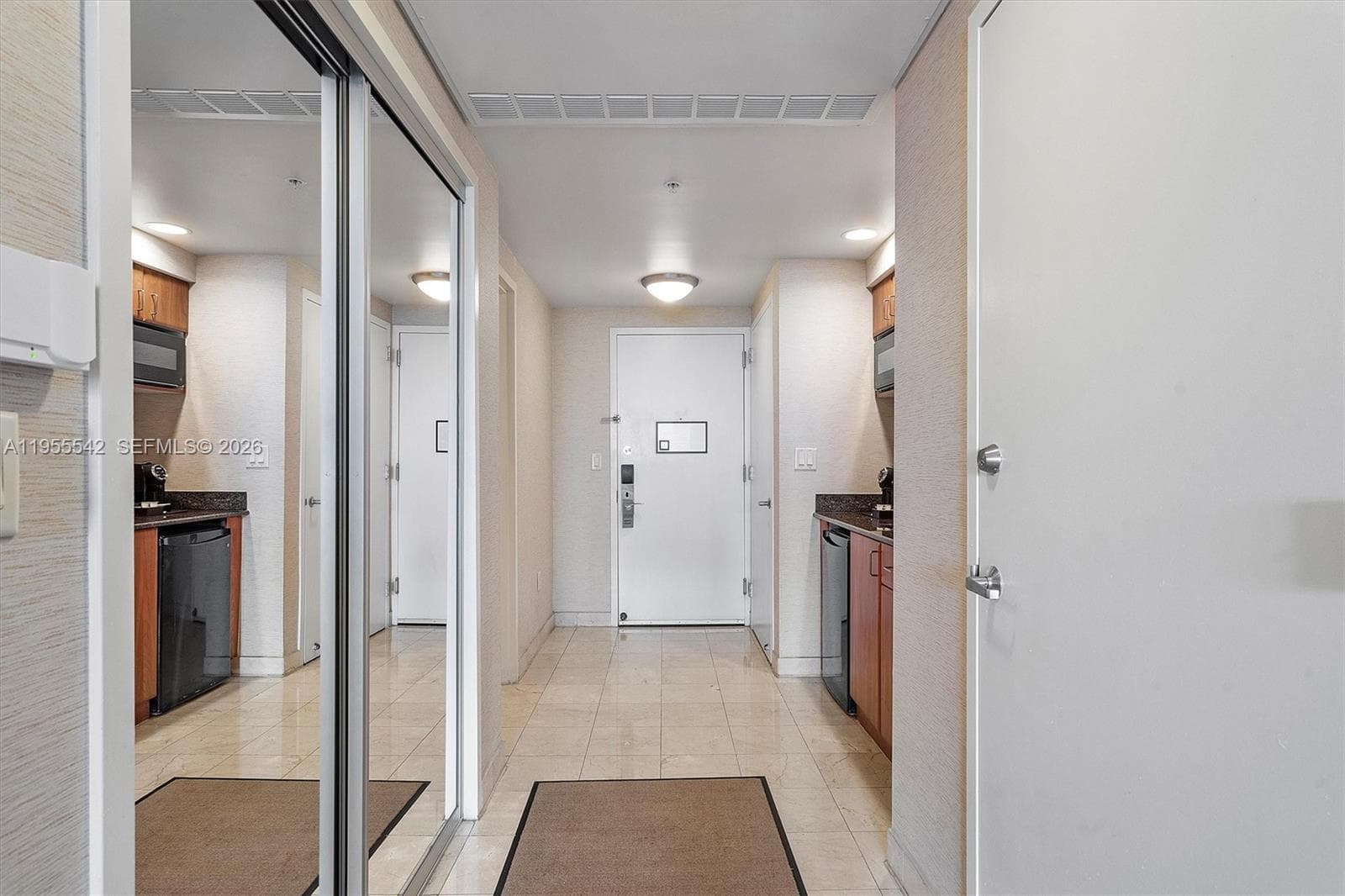 18001 Collins Ave 1817 photo 7