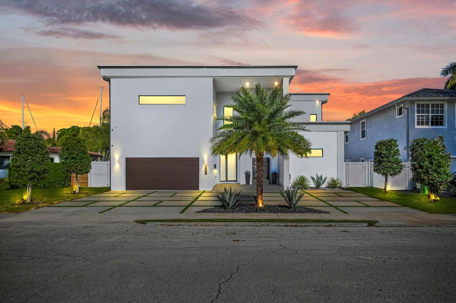 1201 Mandarin Isle photo 1