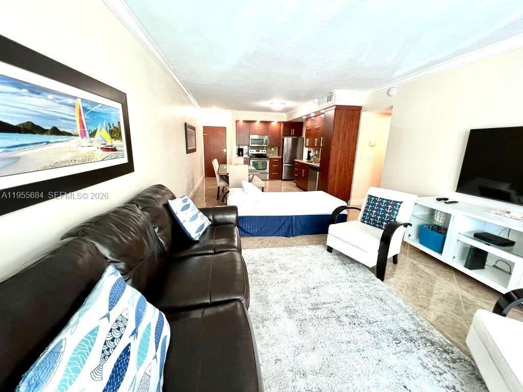 3801 S Ocean Dr 2C photo 7