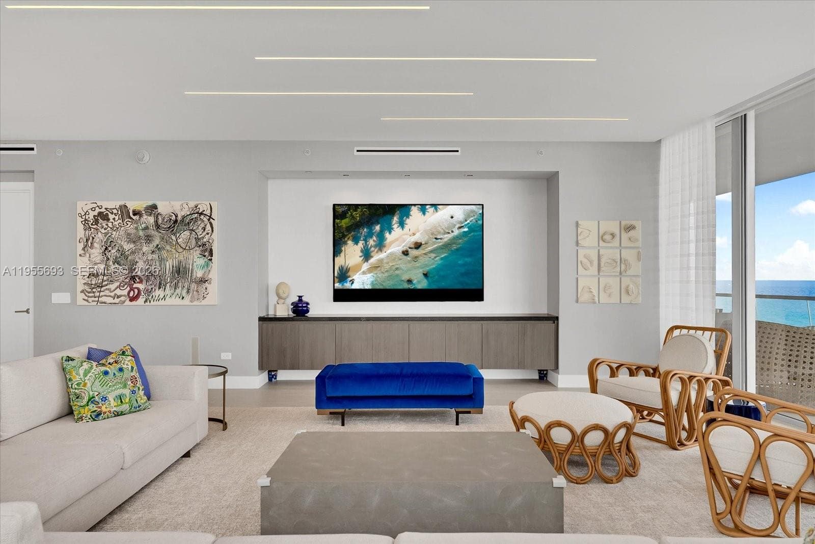 18501 Collins Ave 704 photo 3