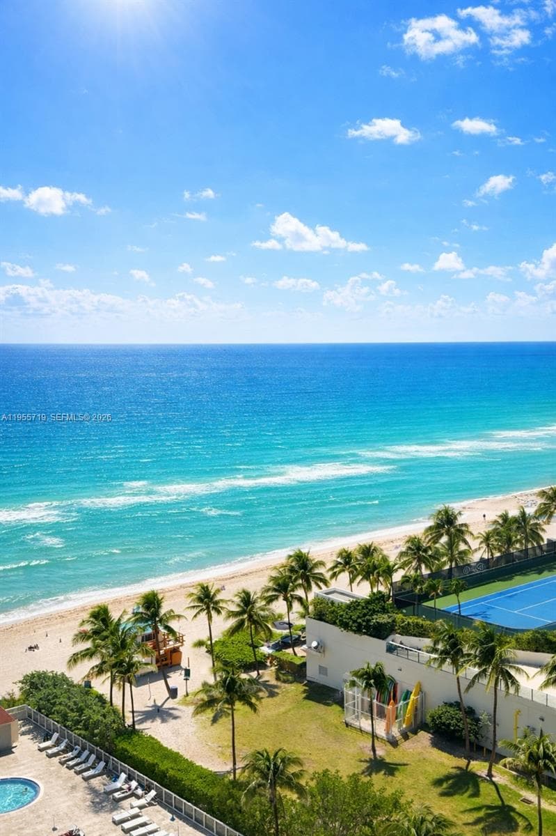 19201 Collins Ave 1103 photo 1