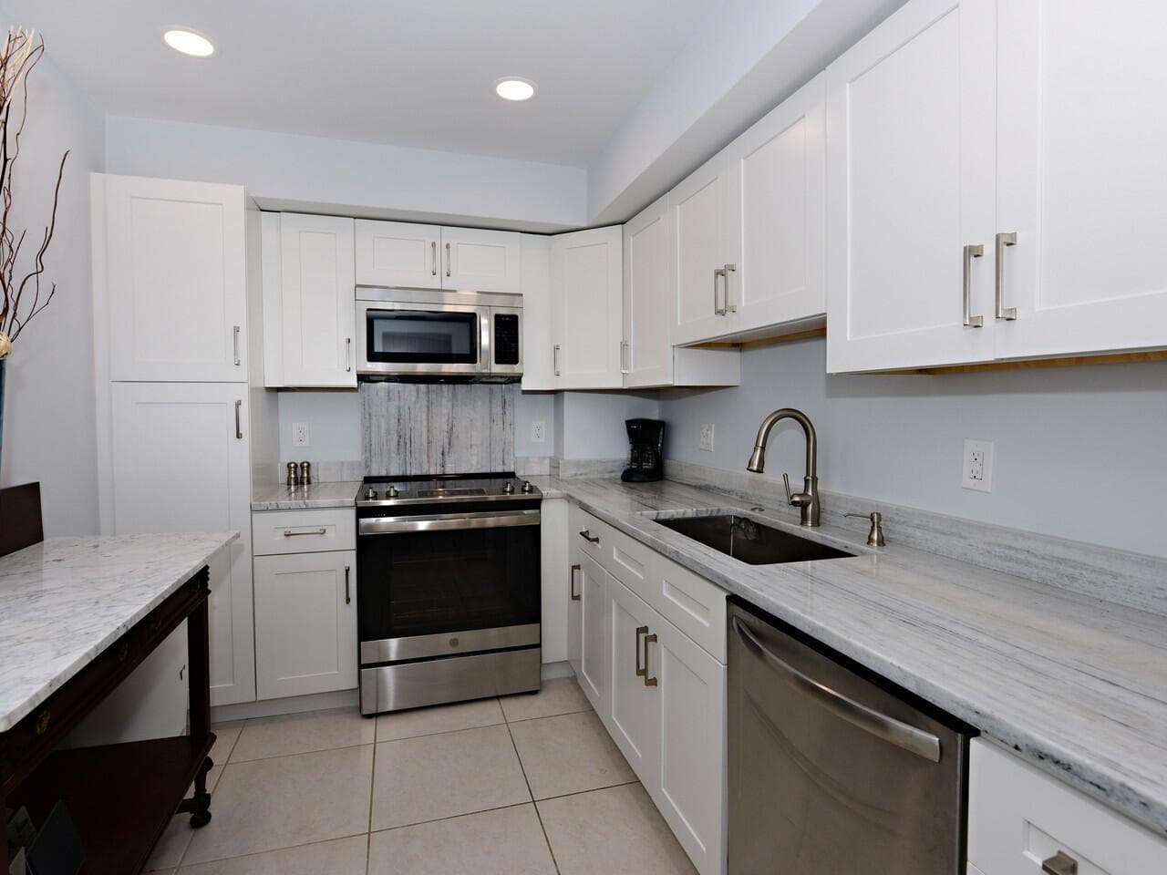 3450 S Ocean Boulevard 406 photo 8