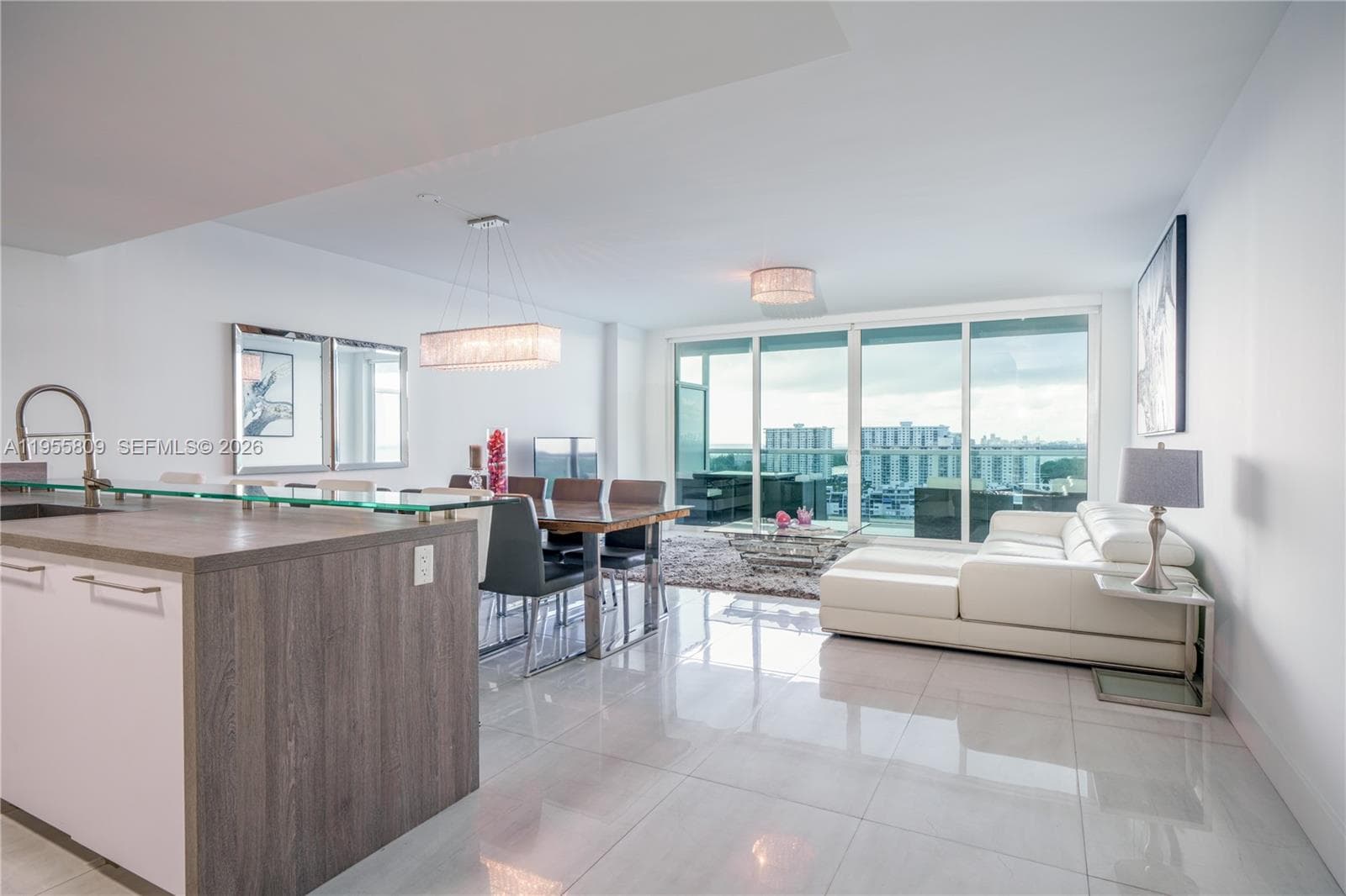 400 Sunny Isles Blvd 1704 photo 7