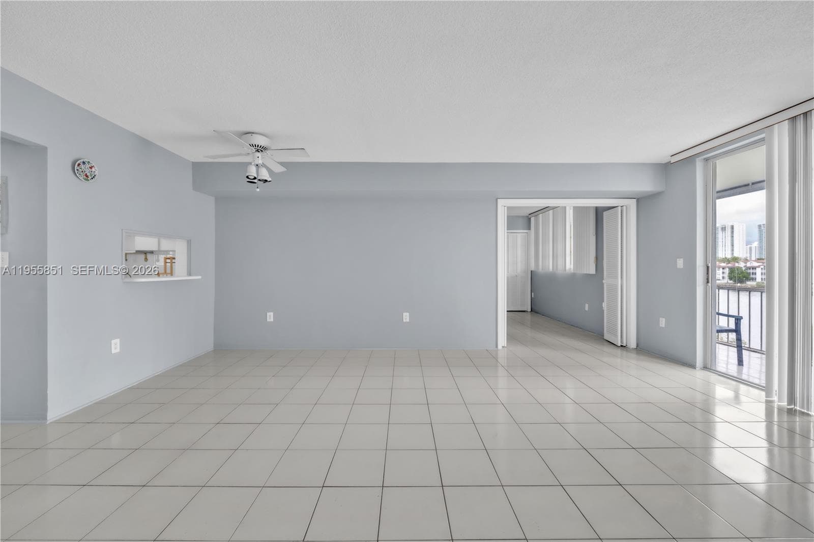 3030 Marcos Dr T409(AVAILABLE NOW) photo 9