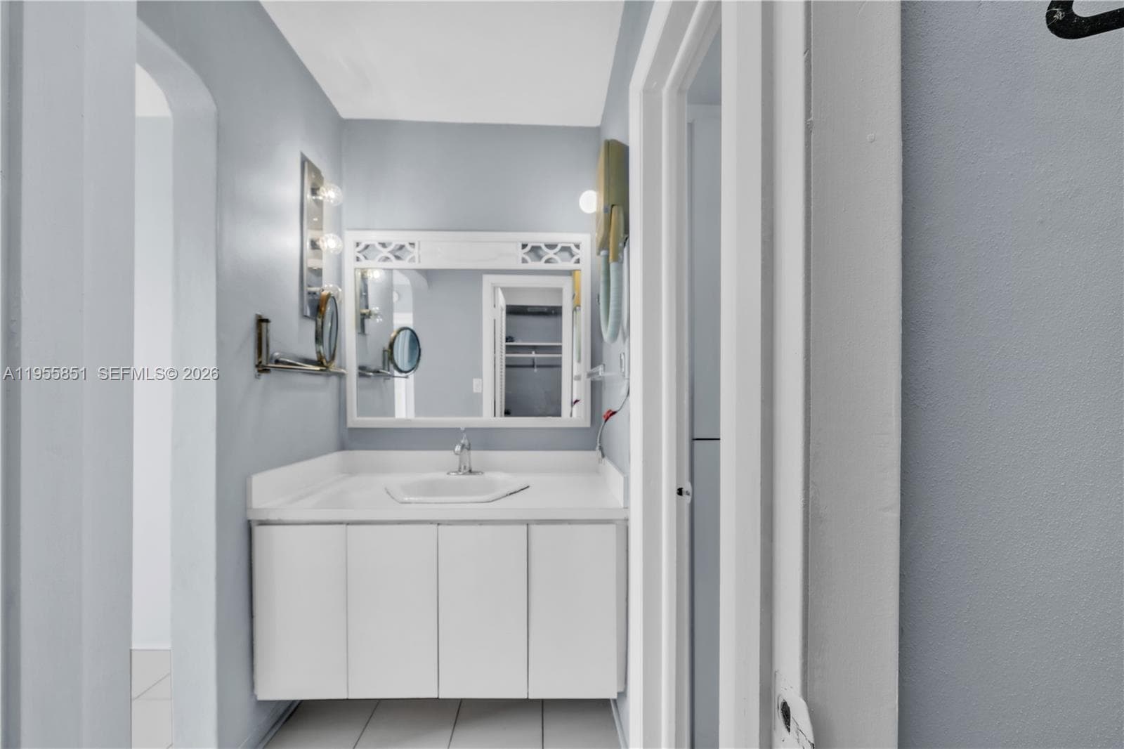 3030 Marcos Dr T409(AVAILABLE NOW) photo 14