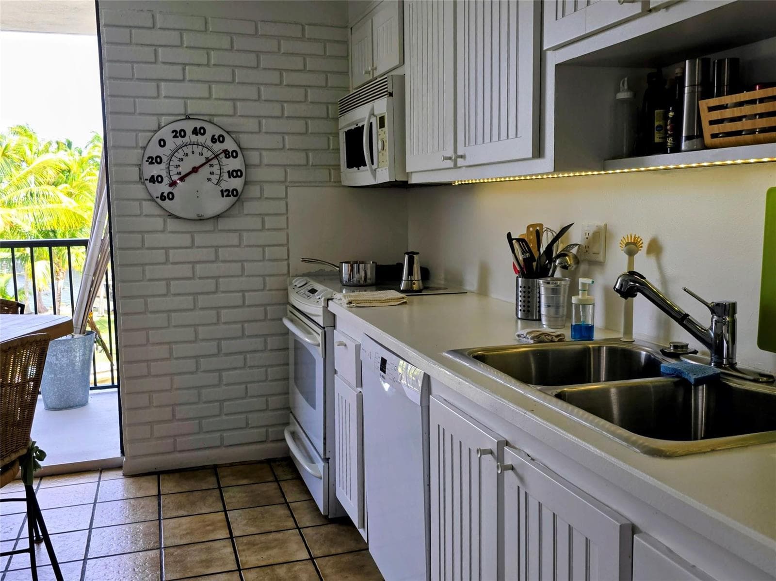 1301 River Reach Drive 304 photo 9