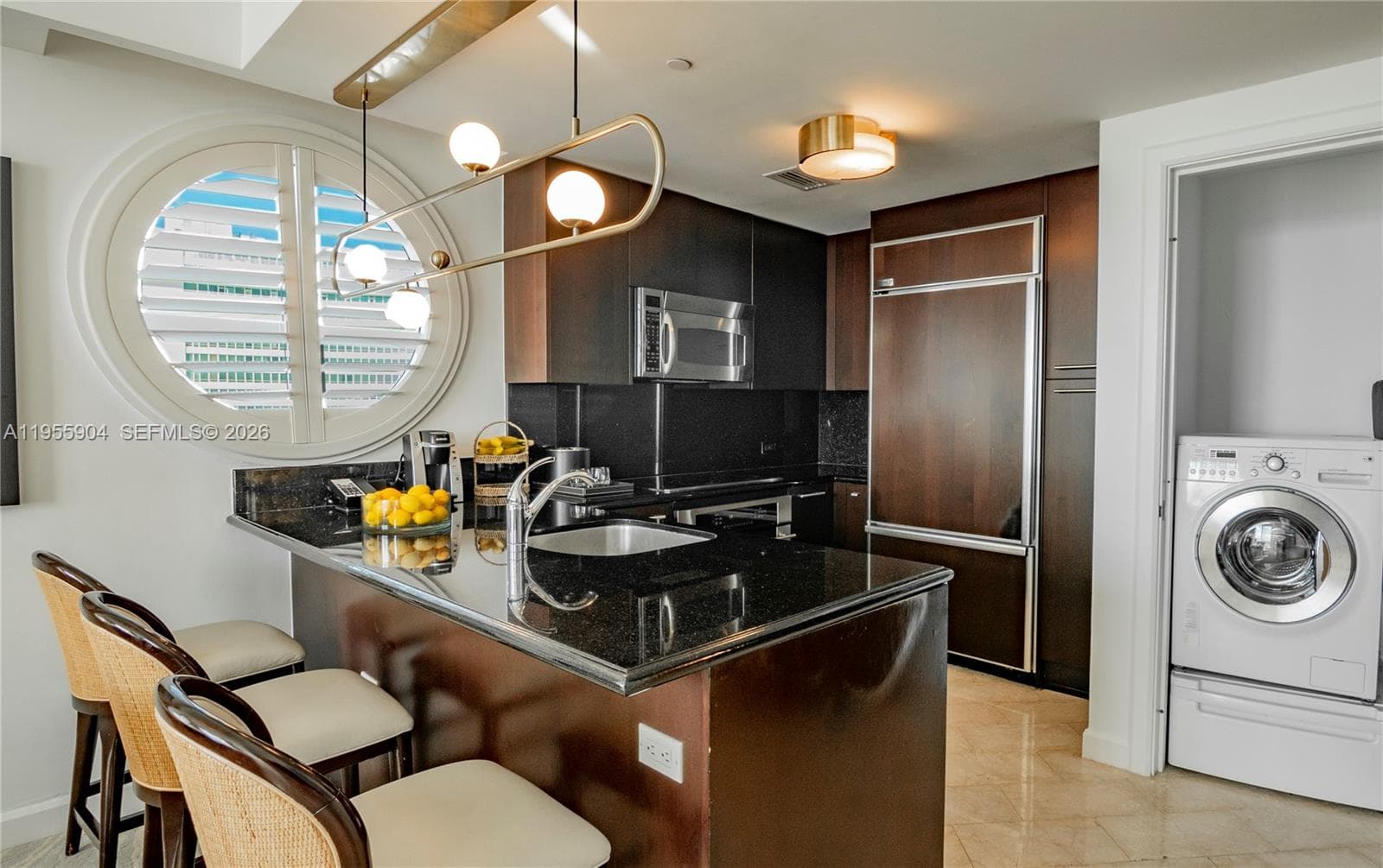 4391 Collins Ave 509/510 photo 17