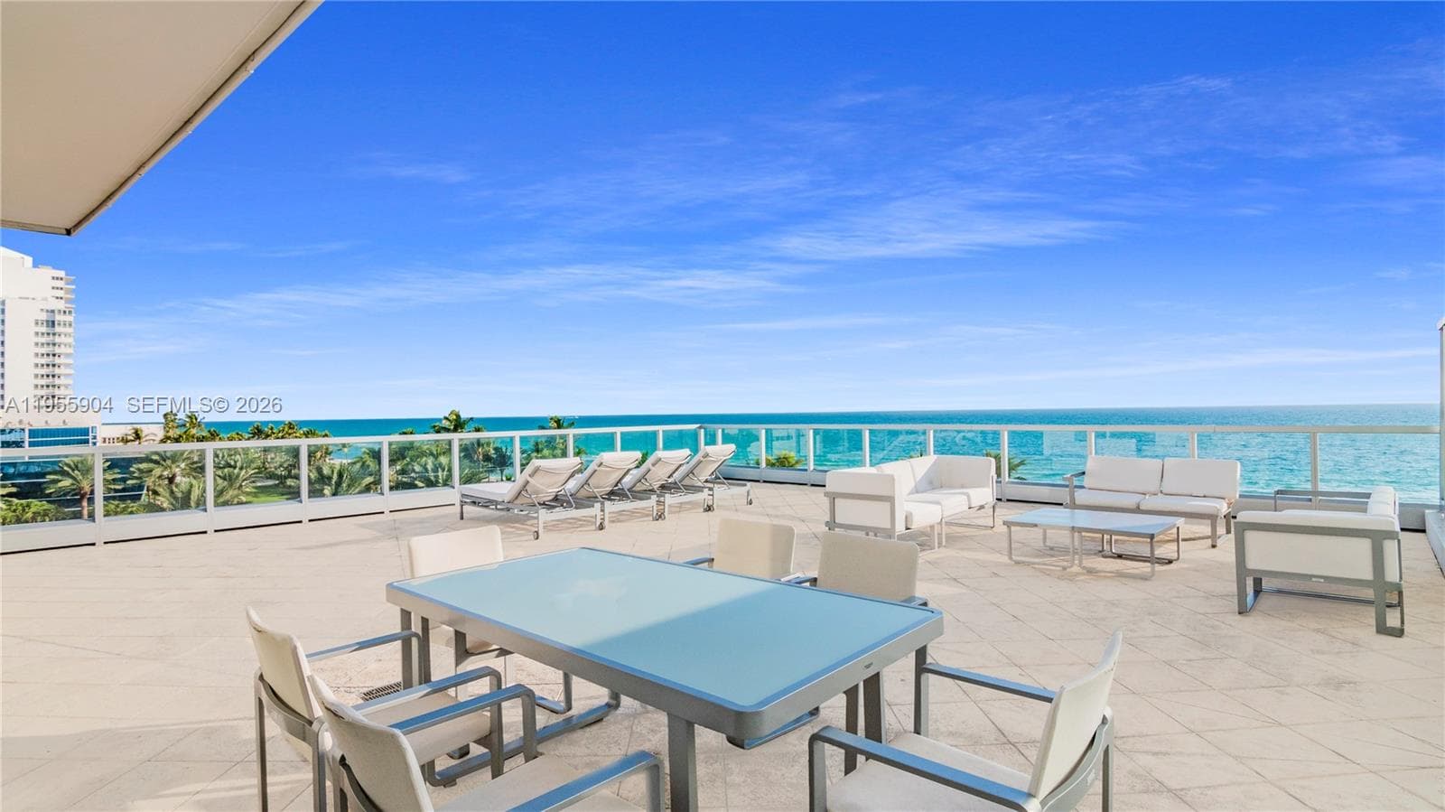 4391 Collins Ave 509/510 photo 3