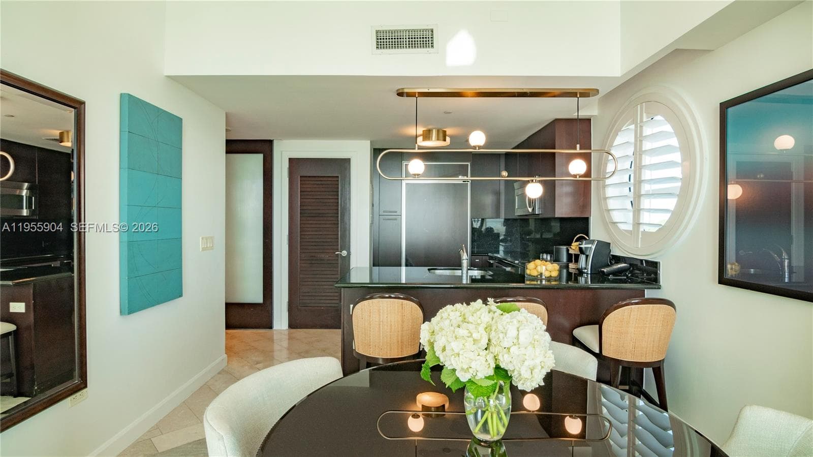 4391 Collins Ave 509/510 photo 15