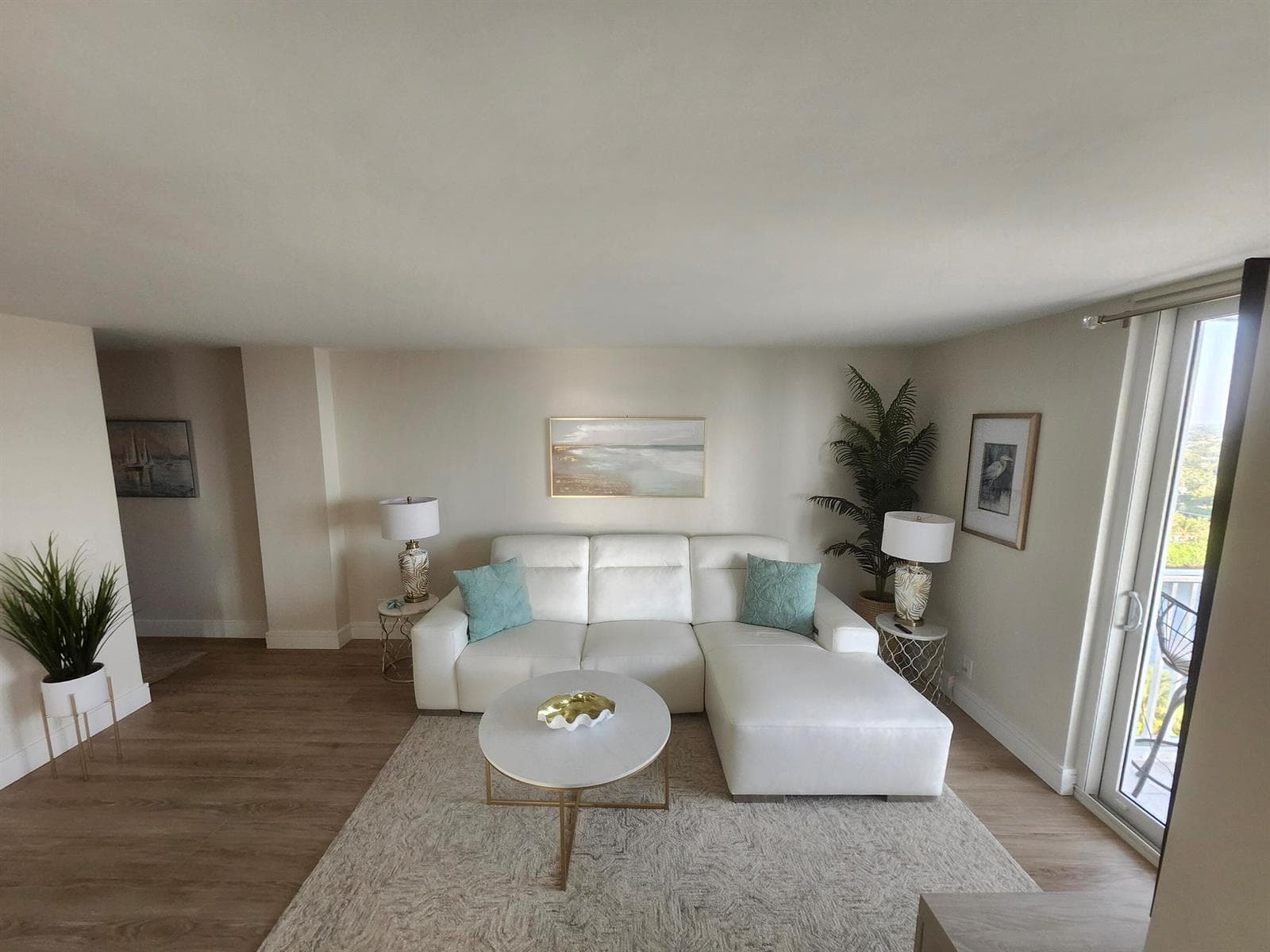 1505 N Riverside Drive 1108 photo 6
