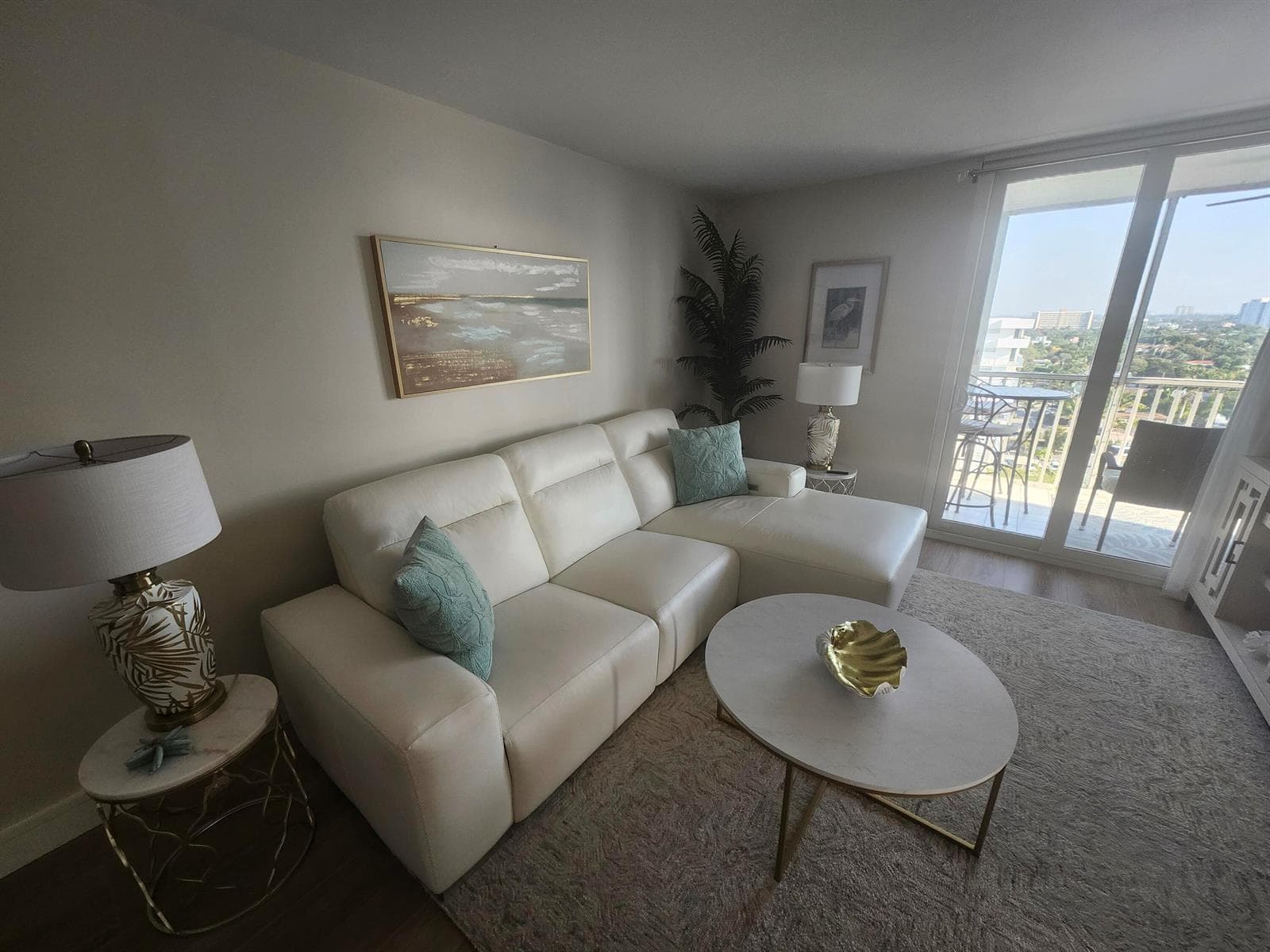 1505 N Riverside Drive 1108 photo 7