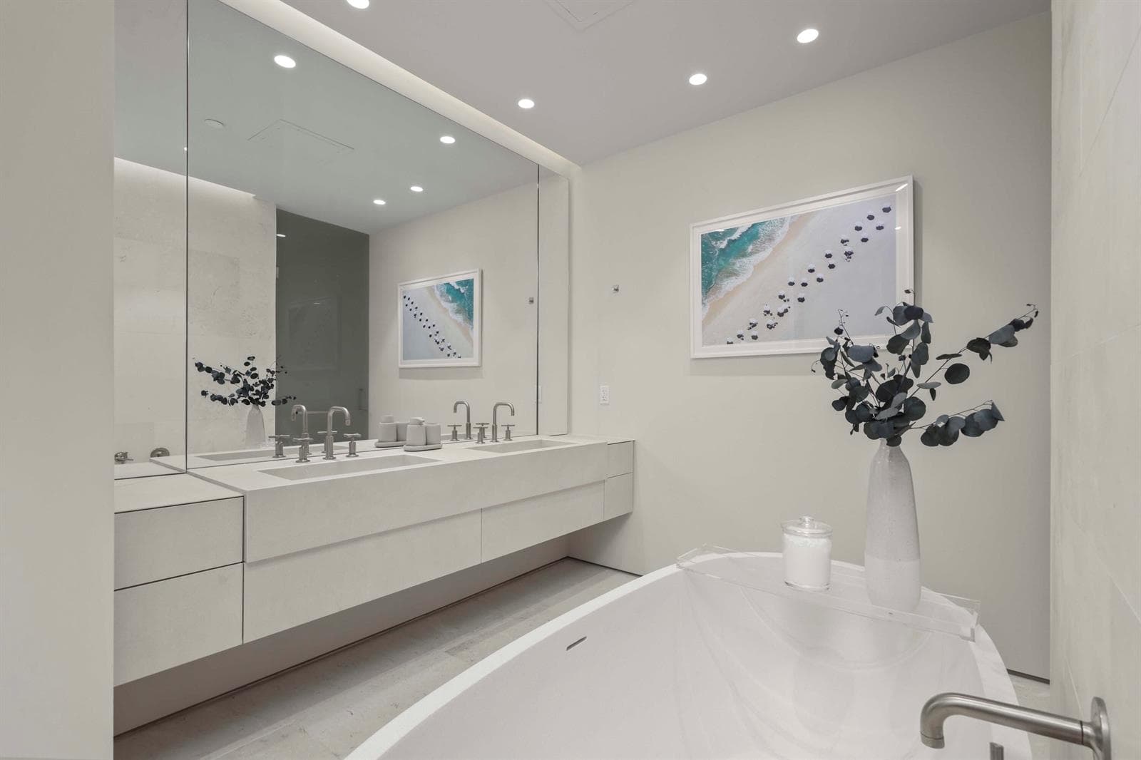 200 Arkona Court 1002 photo 23