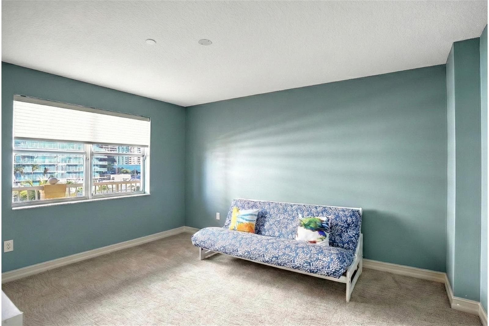 1395 S Ocean Boulevard 402 photo 16