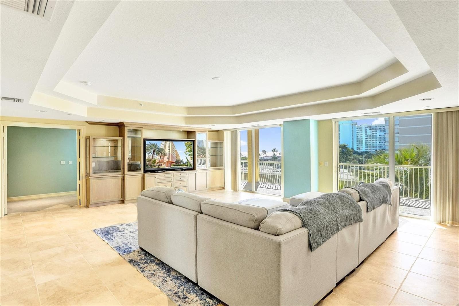 1395 S Ocean Boulevard 402 photo 1