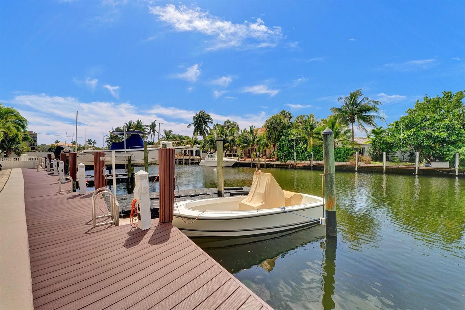1395 S Ocean Boulevard 402 photo 24