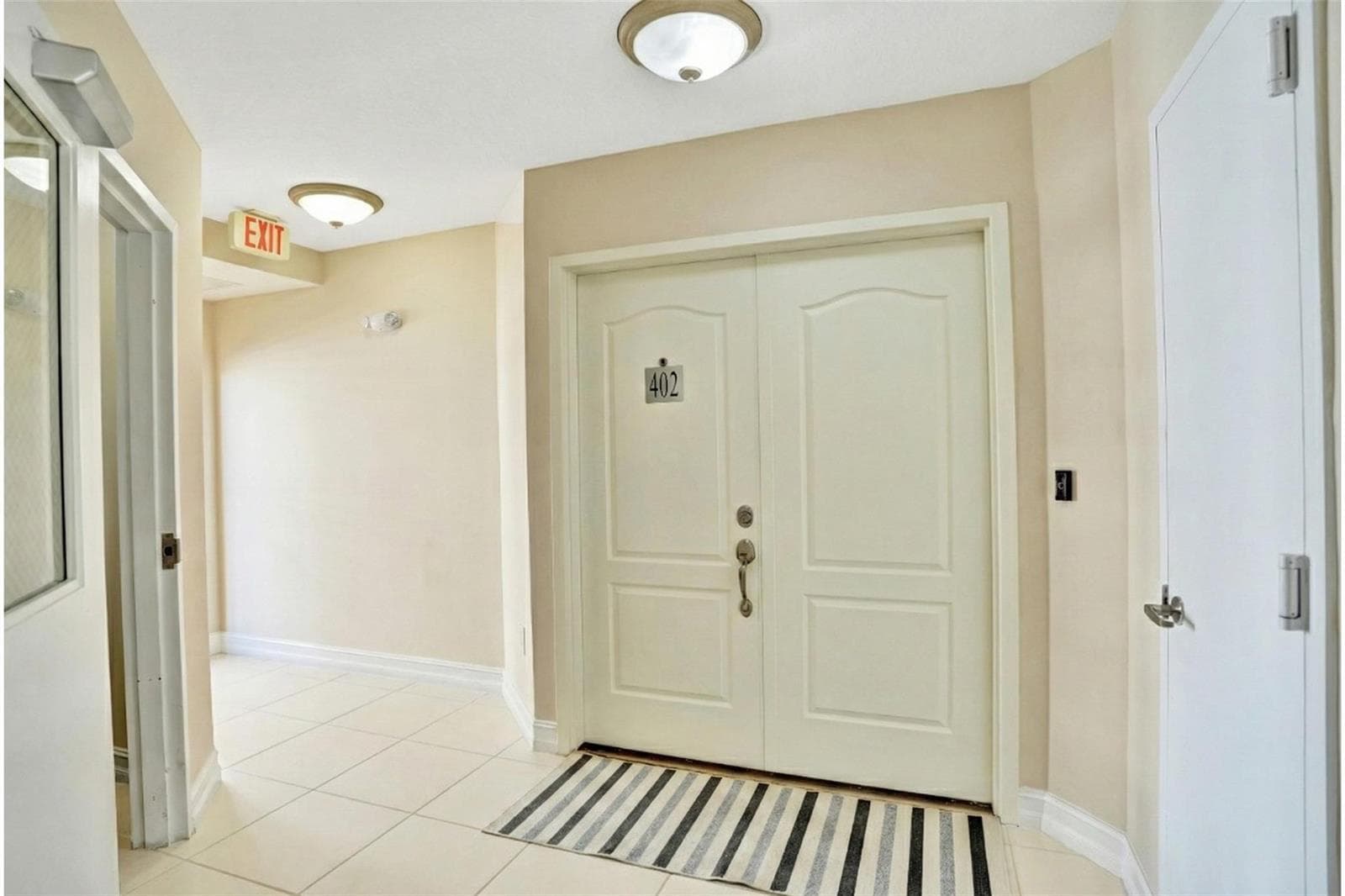 1395 S Ocean Boulevard 402 photo 19
