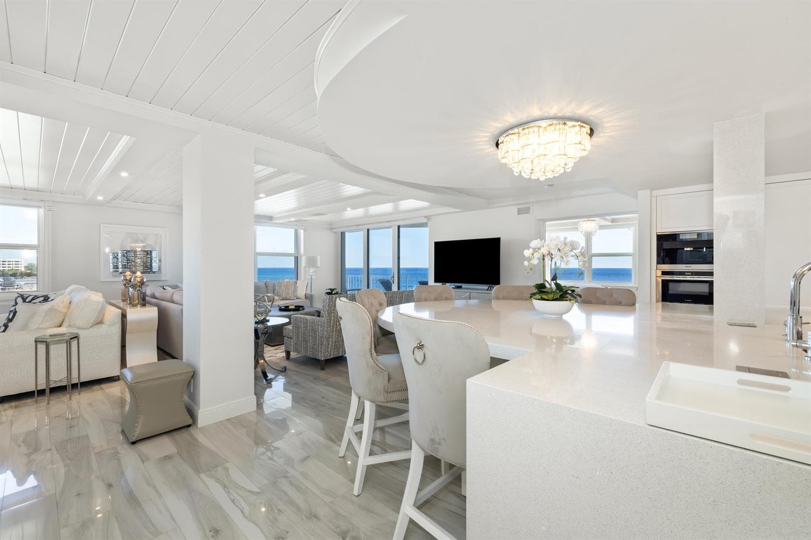 2295 S Ocean Boulevard 625 photo 5