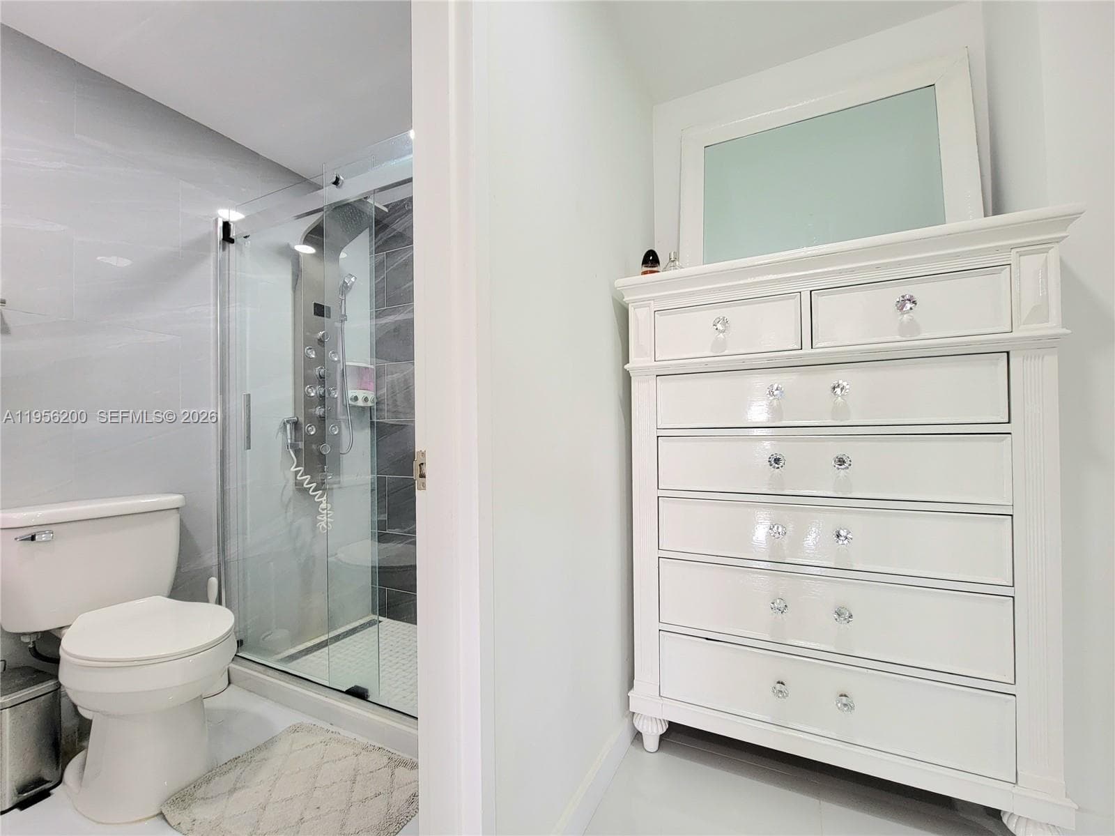 3505 S Ocean Dr 901 photo 12
