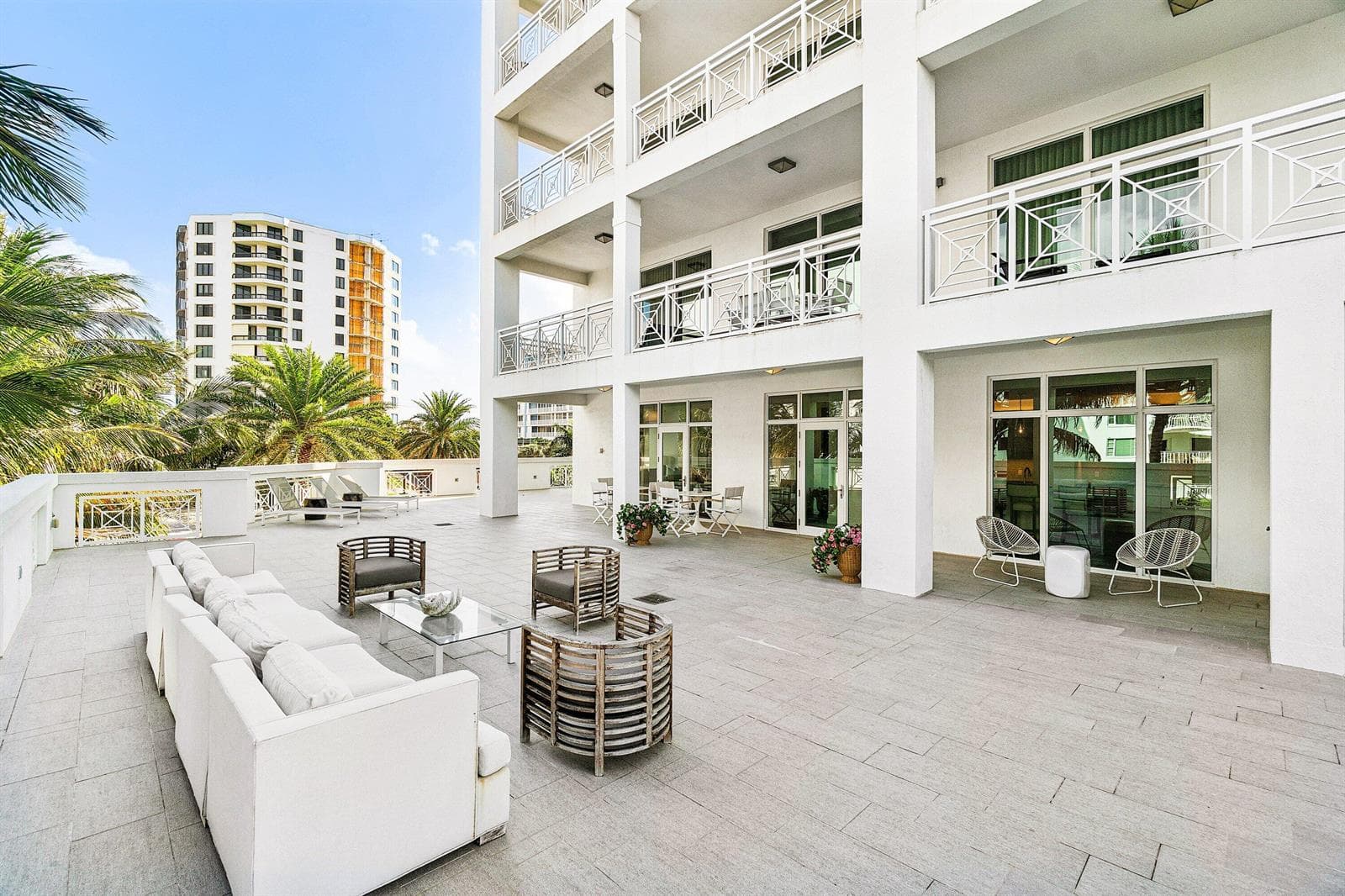 3200 S Ocean Boulevard 201 photo 24