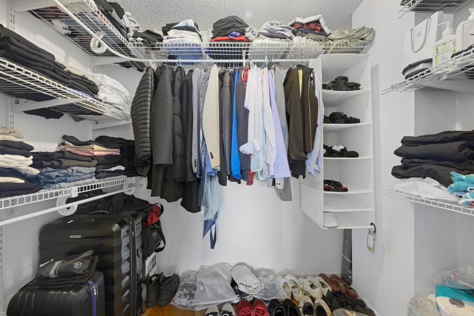 600 Parkview Drive 1111 (PH11) photo 17