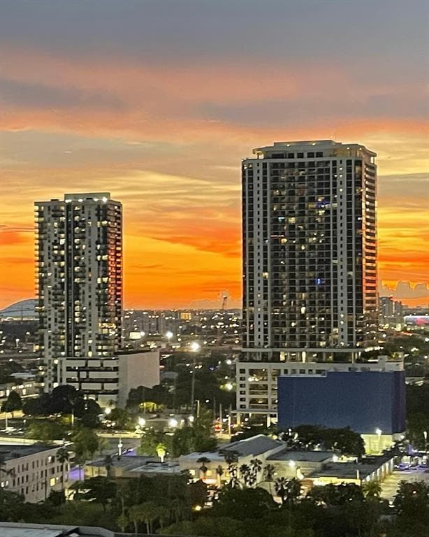 1750 N Bayshore Drive 2106 photo 11